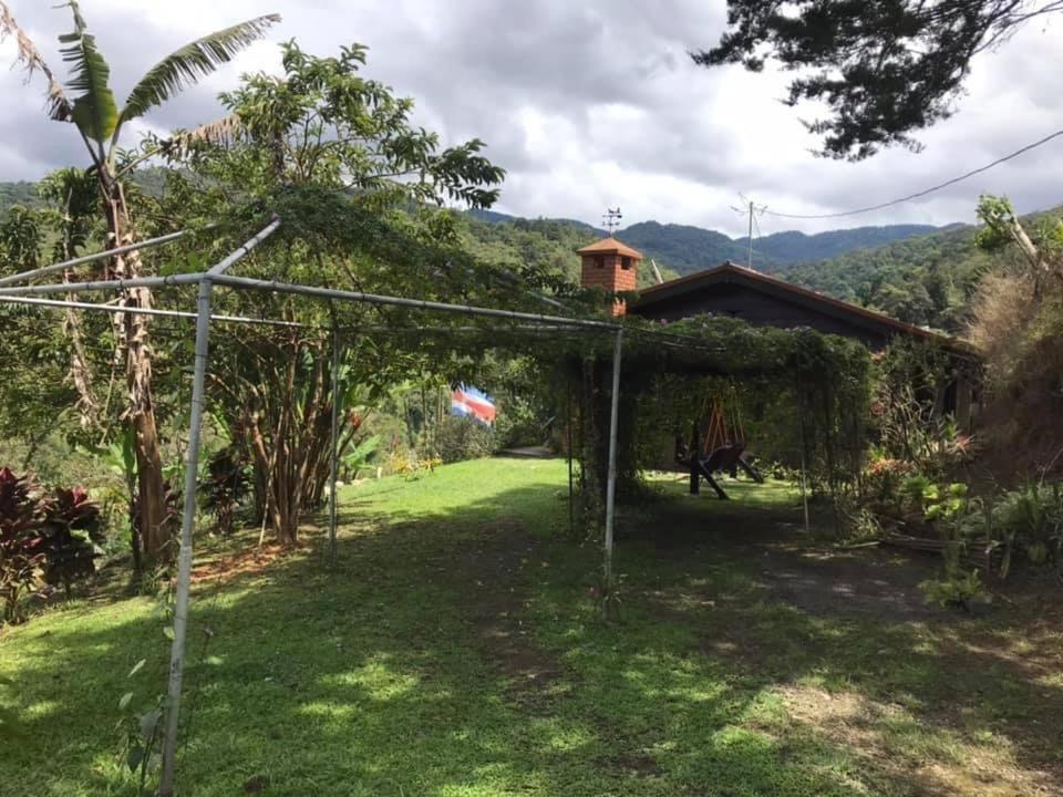Navarro Mountain Cartago Exteriér fotografie